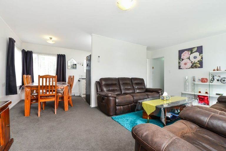 Photo of property in 33 Hyde Avenue, Nawton, Hamilton, 3200