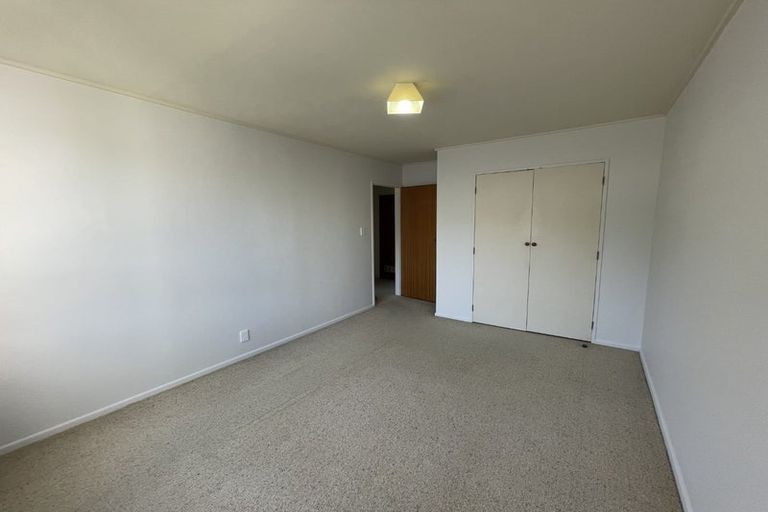 Photo of property in 11/75u Delhi Crescent, Khandallah, Wellington, 6035