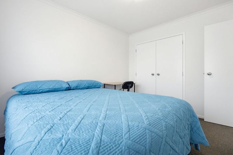Photo of property in 4/240 Old Farm Road, Hillcrest, Hamilton, 3216