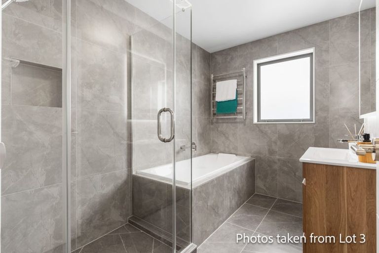 Photo of property in 1a Stottholm Road, Titirangi, Auckland, 0604