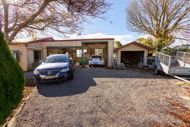 Photo of property in 15 Haswell Street, Eketahuna, 4900