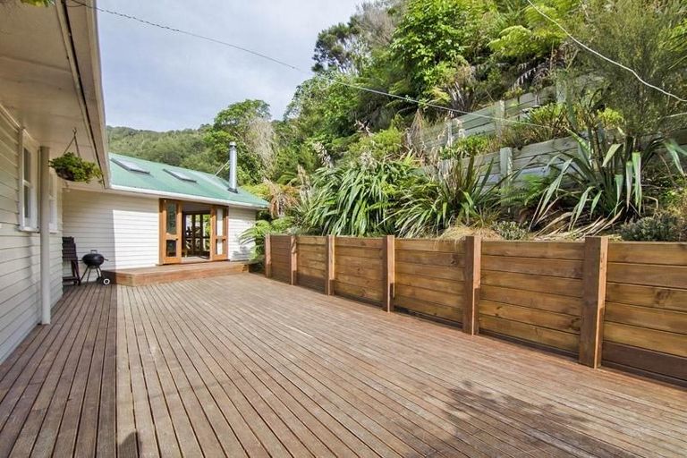 Photo of property in 18-20 Kowhai Street, Wainuiomata, Lower Hutt, 5014