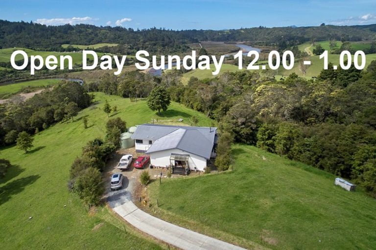 Photo of property in 53 Pakaru Road, Kawakawa, 0282