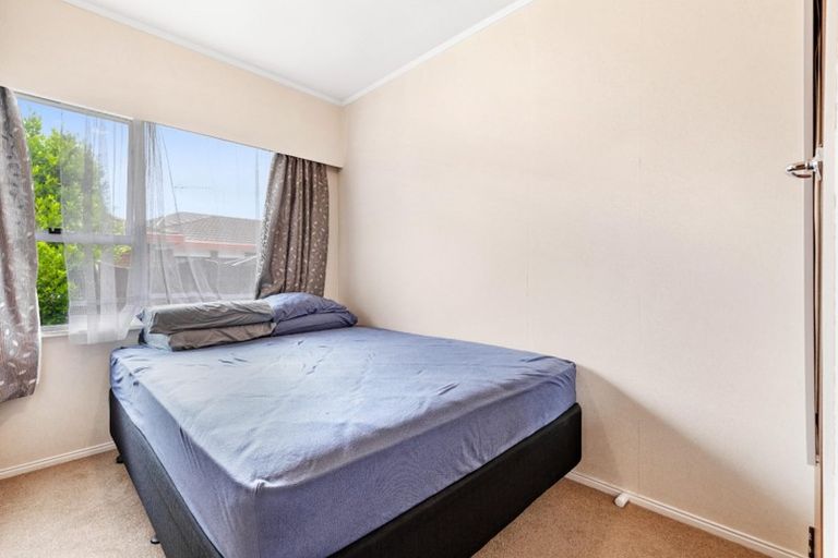 Photo of property in 3/4 Menary Street, Papakura, 2110