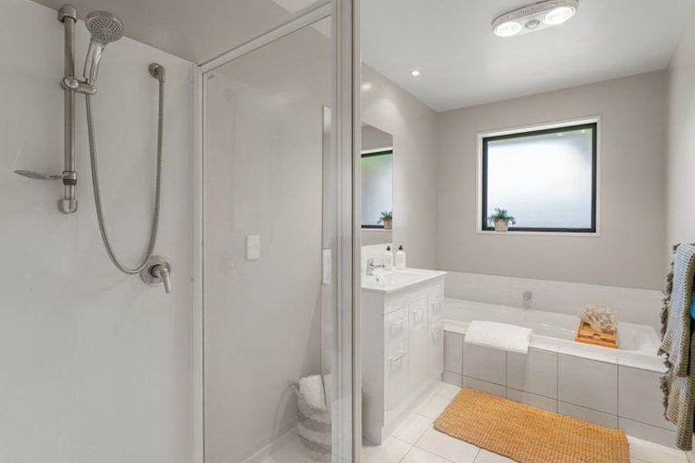 Photo of property in 17 Saint Thomas Place, Woolston, Christchurch, 8062