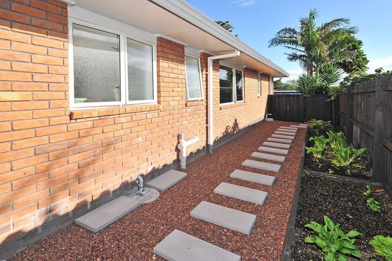 Photo of property in 15 Longford Park Drive, Takanini, 2112