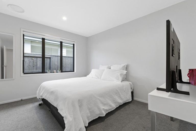 Photo of property in 2 Pimelea Street, Papamoa Beach, Papamoa, 3118