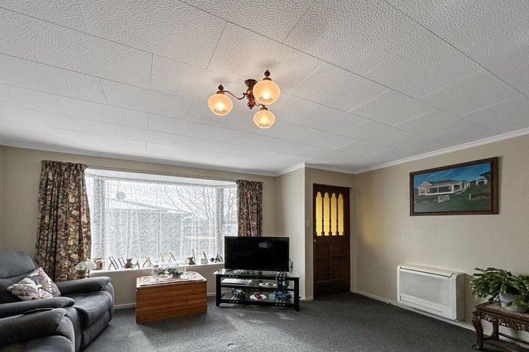 Photo of property in 2/41 Renfrew Street, Waikiwi, Invercargill, 9810