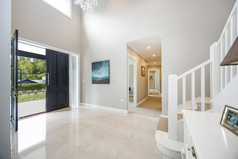 Photo of property in 82 Kingsdale Park Drive, Aokautere, Palmerston North, 4471