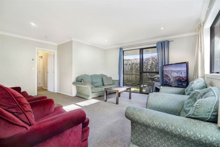 Photo of property in 215a Fox Street, Hamilton East, Hamilton, 3216