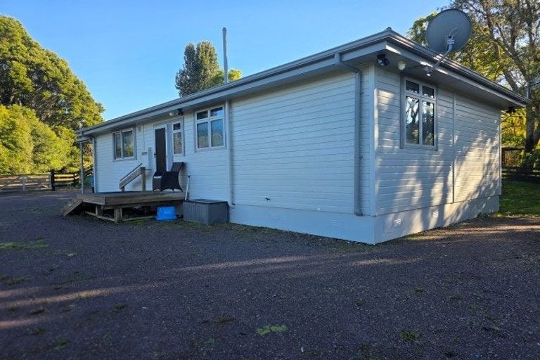 Photo of property in 74 Ward Road, Hamurana, Rotorua, 3097