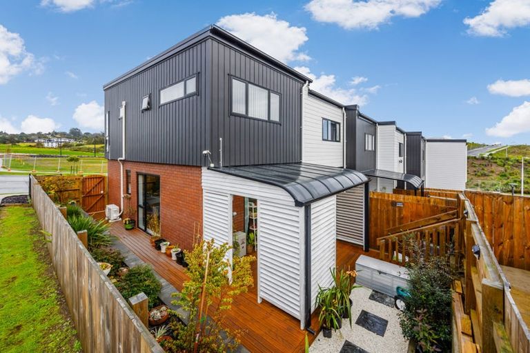 Photo of property in 39 Hearth Street, Flat Bush, 2019