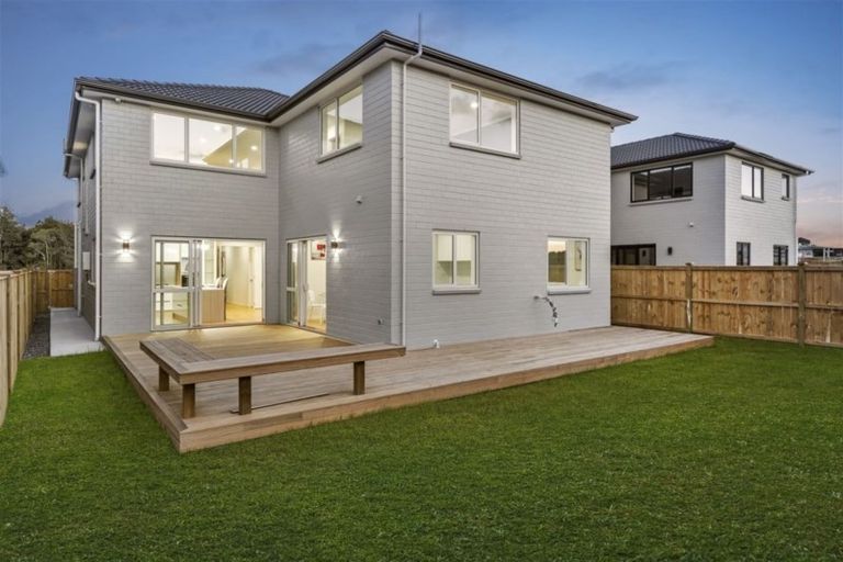 Photo of property in 24 Koropa Road, Flat Bush, Auckland, 2019