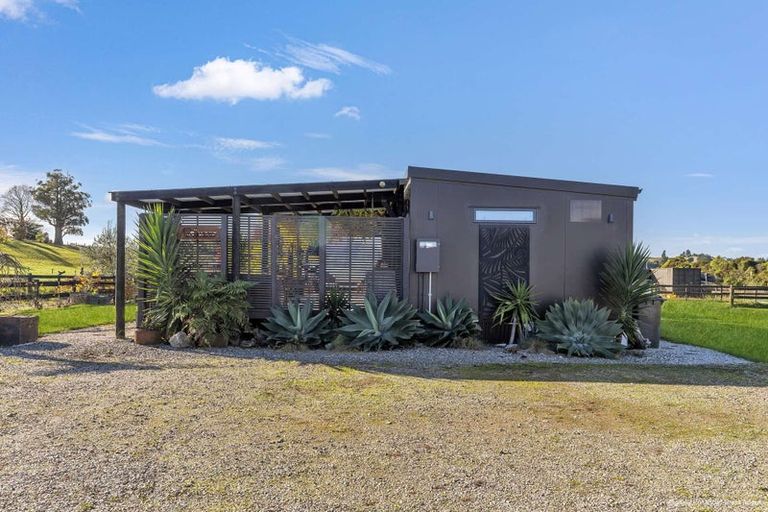 Photo of property in 15 Harley Road, Tasman, Upper Moutere, 7175