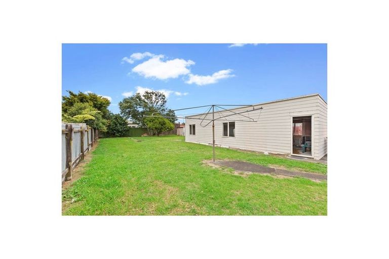 Photo of property in 4 Brooklyn Avenue, Papatoetoe, Auckland, 2025