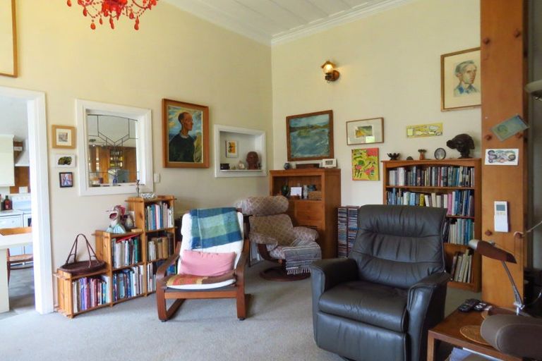 Photo of property in 47 Wakefield Street, Westport, 7825