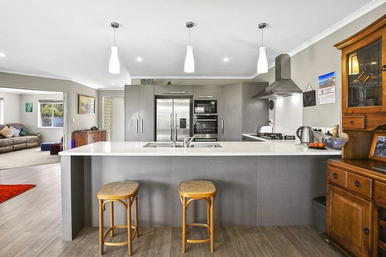 Photo of property in 22 Merrimana Drive, Thames, 3500