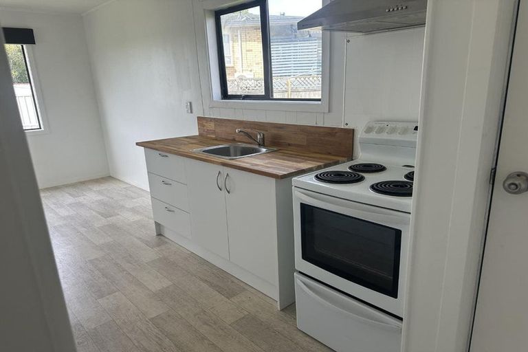 Photo of property in 33 Stafford Street, Waitara, 4320
