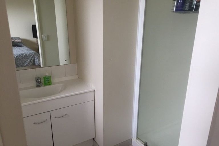 Photo of property in 16a Margarita Rise, Pukekohe, 2120