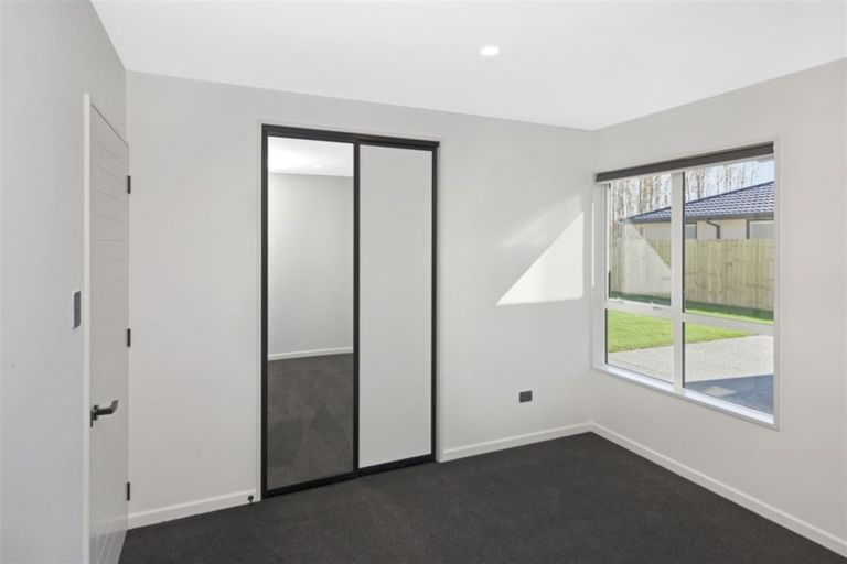 Photo of property in 6 Ciaran Close, Broomfield, Christchurch, 8042