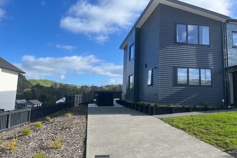Photo of property in 56 Oakum Road, Whitby, 5024