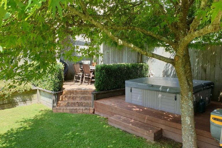 Photo of property in 21 Standen Street, Karori, Wellington, 6012