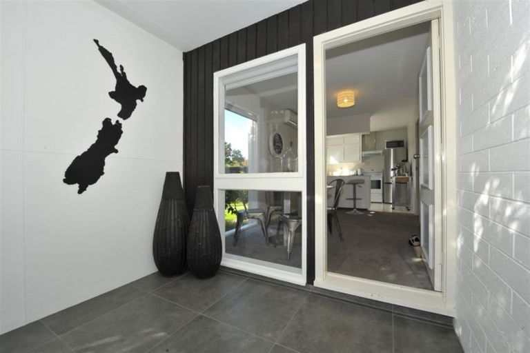 Photo of property in 1/10 Jamell Place, Avonhead, Christchurch, 8042