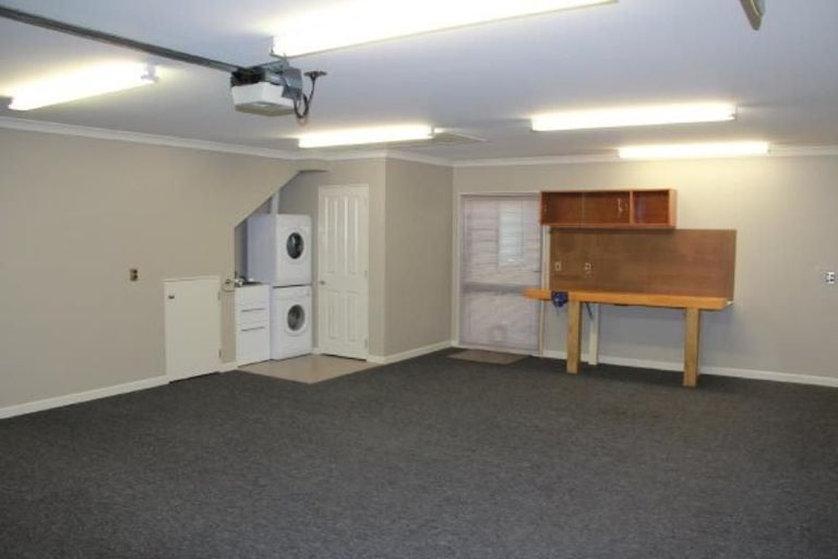 Photo of property in 1 Jade Lane, Paraparaumu, 5032