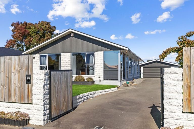 Photo of property in 167 Queenspark Drive, Parklands, Christchurch, 8083