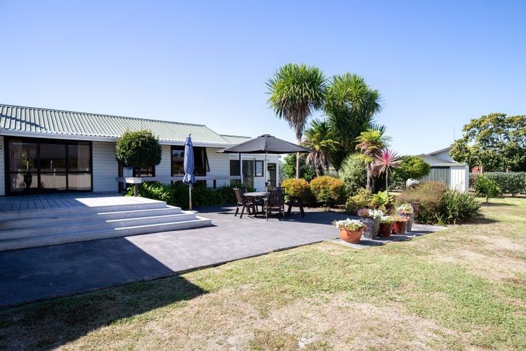 Photo of property in 57 Hayward Road, Ngatea, 3503