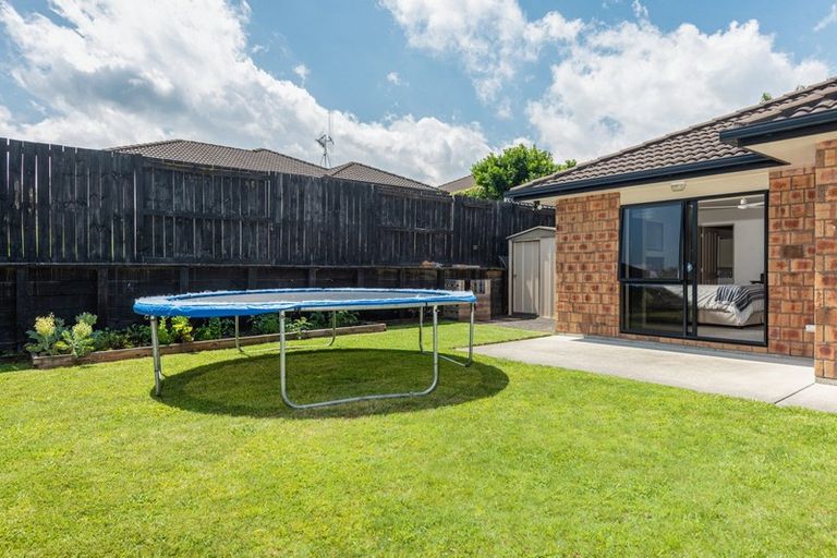Photo of property in 1 Lark Place, Welcome Bay, Tauranga, 3112
