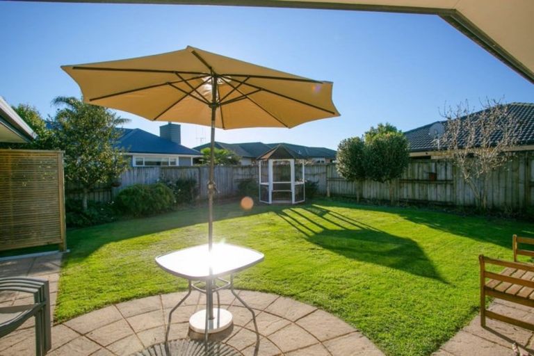 Photo of property in 16 Honiss Place, Cambridge, 3434