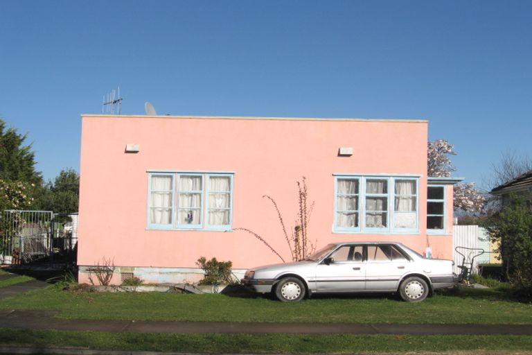 Photo of property in 17 Rutherford Road, Marewa, Napier, 4110