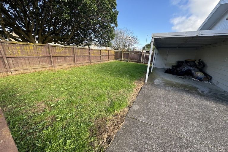 Photo of property in 3/327 Weymouth Road, Weymouth, Auckland, 2103