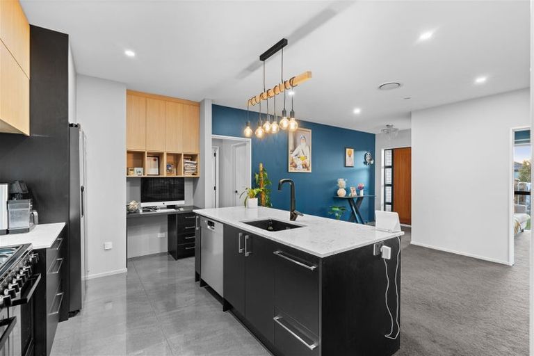 Photo of property in 12 Albert Willis Avenue, Halswell, Christchurch, 8025