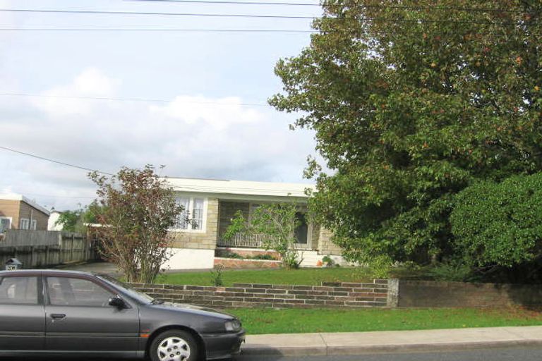 Photo of property in 86a Rosier Road, Glen Eden, Auckland, 0602