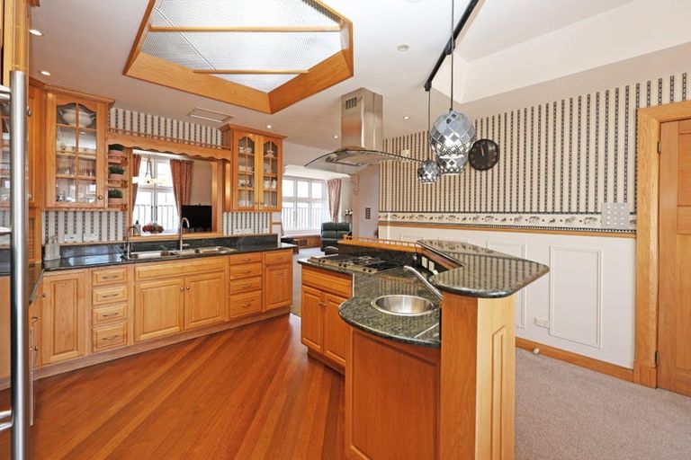 Photo of property in 34 Hull Street, South Hill, Oamaru, 9400