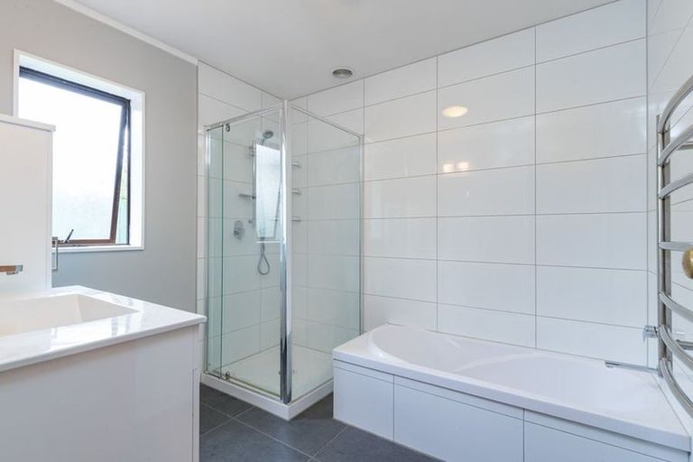 Photo of property in 6a Hyde Street, Wainuiomata, Lower Hutt, 5014