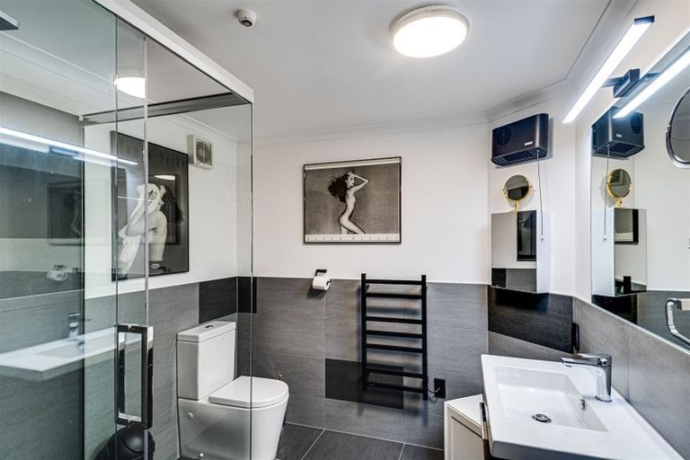 Photo of property in 1/26 West Quay, Ahuriri, Napier, 4110