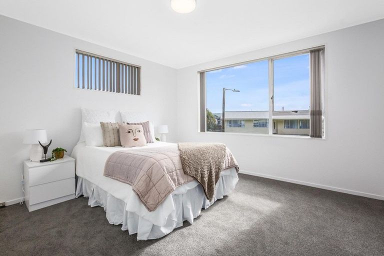 Photo of property in 10 Findhorn Place, Papakowhai, Porirua, 5024