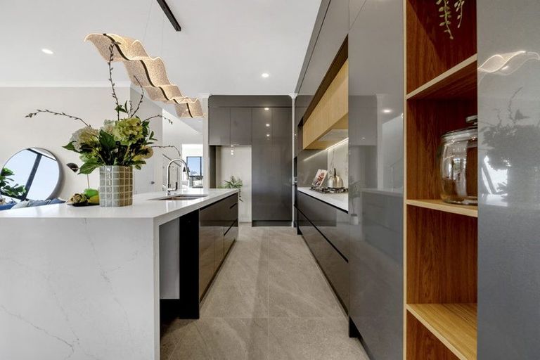 Photo of property in 4 Knockanara Drive, Flat Bush, Auckland, 2019