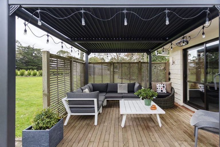 Photo of property in 94-98 Weston Road, Weston, Oamaru, 9401