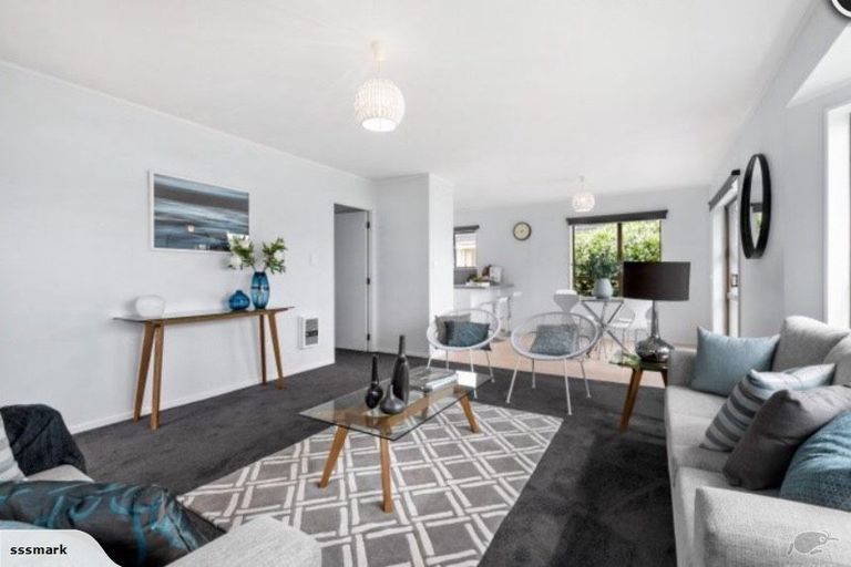 Photo of property in 47a Hatton Road, Orewa, 0931