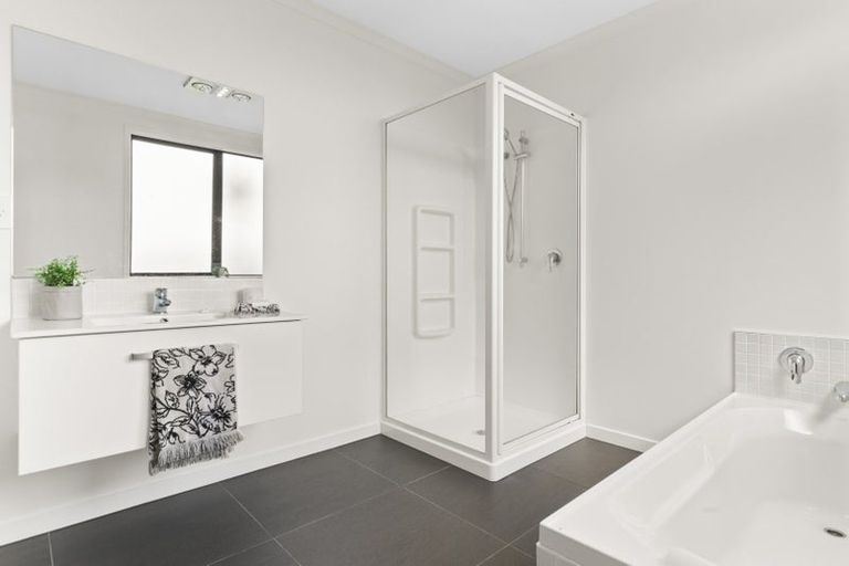 Photo of property in 9 Shannon Lane, Pyes Pa, Tauranga, 3112