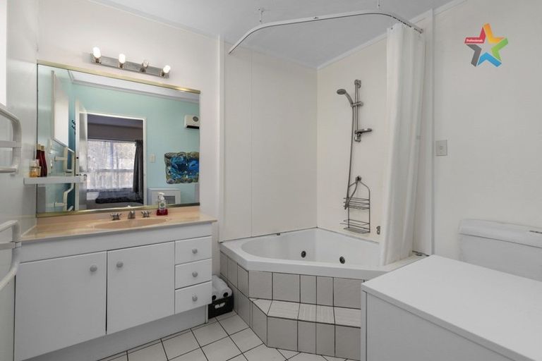 Photo of property in 109a Hine Road, Wainuiomata, Lower Hutt, 5014