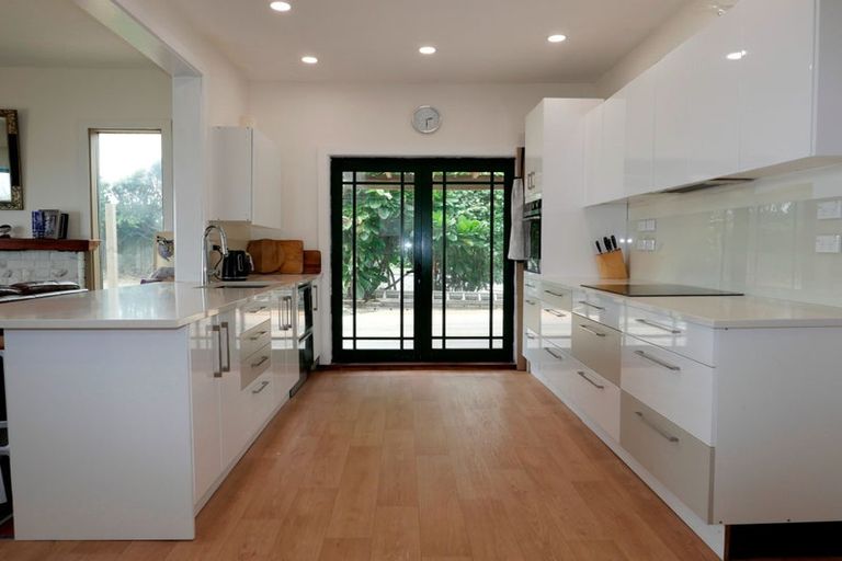 Photo of property in 52 The Esplanade, Raumati South, Paraparaumu, 5032