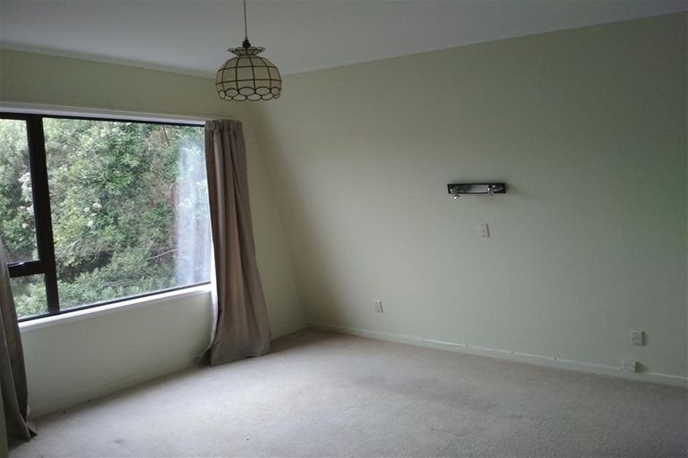 Photo of property in 62a Churton Drive, Churton Park, Wellington, 6037