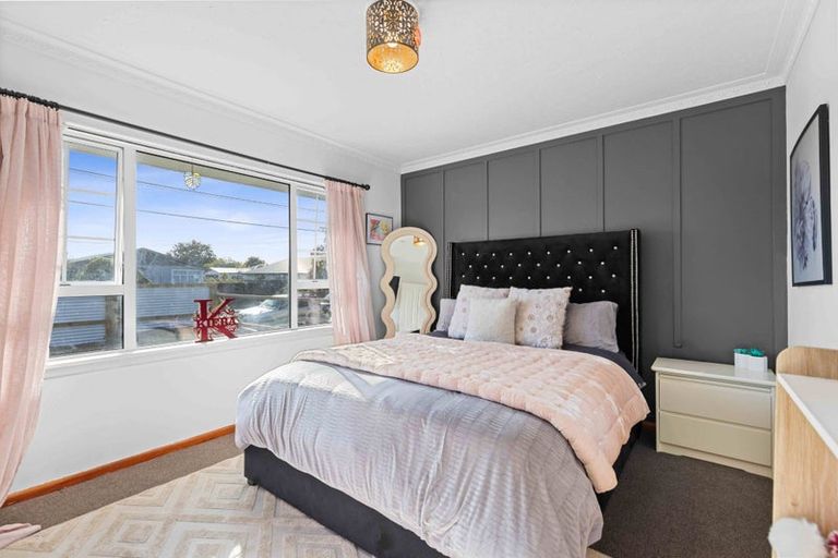 Photo of property in 12 Ottawa Road, Wainoni, Christchurch, 8061