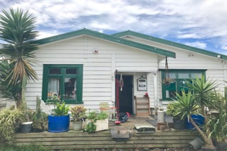 Photo of property in 1/52 Kenderdine Road, Papatoetoe, Auckland, 2025