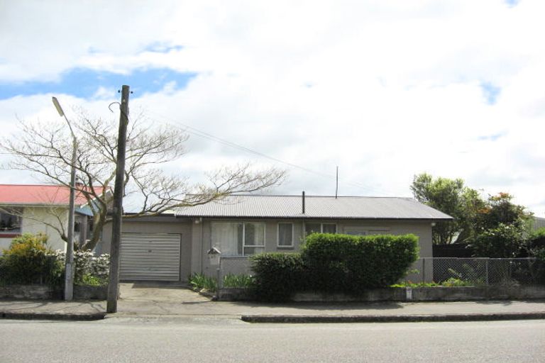 Photo of property in 28 Seddon Street, Rangiora, 7400